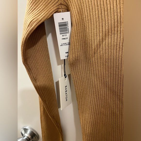 Babaton Finley button down top - Picture 3 of 5